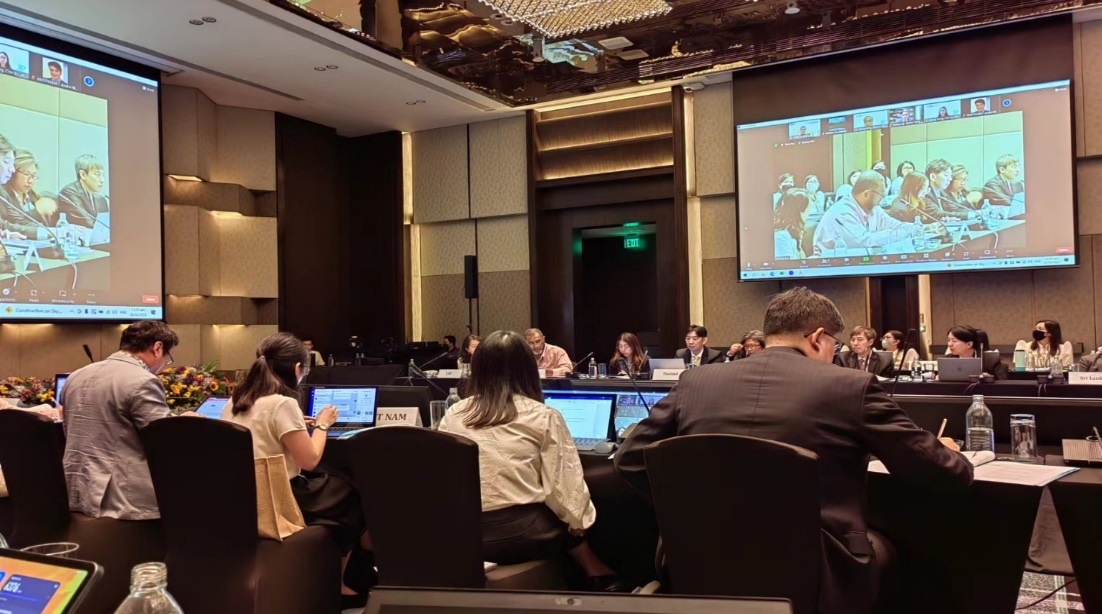 <b>The Seventh Meeting of the APFNet Council Held in Manila, the Philippines</b>